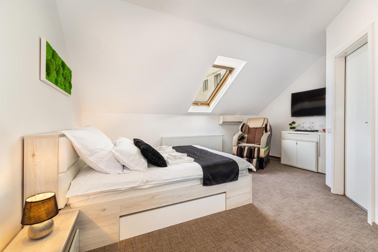 Bada Bing Residence Brasov Luaran gambar